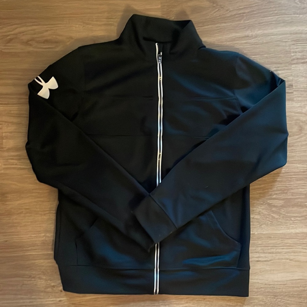 Long Sleeve Under Armour Zip-Up Jacket